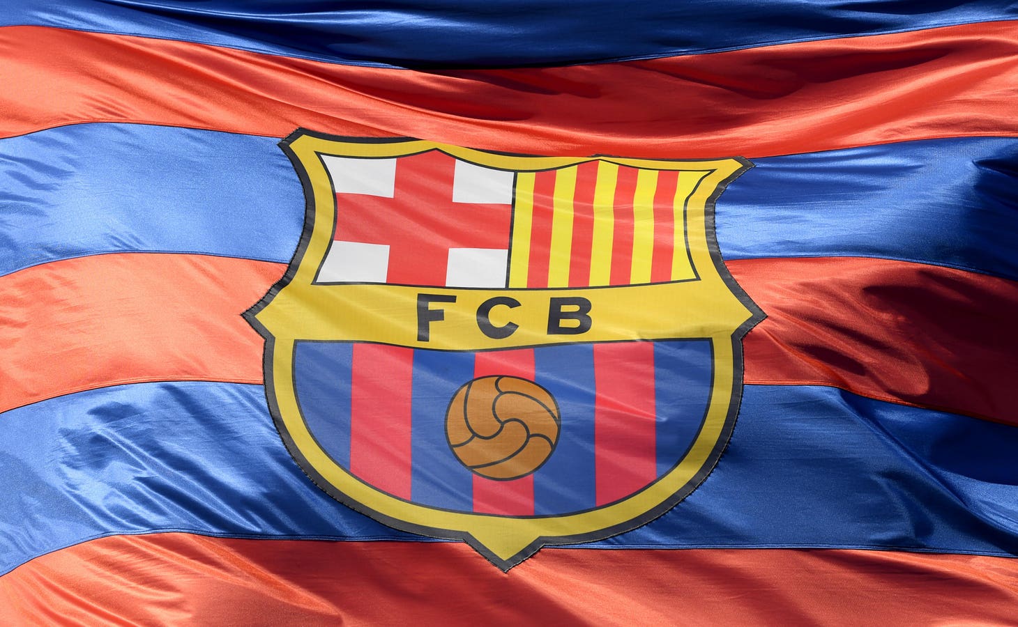 FC Barcelona Logo - FC Barcelona Have Made A Small But Bold Change To Their Logo