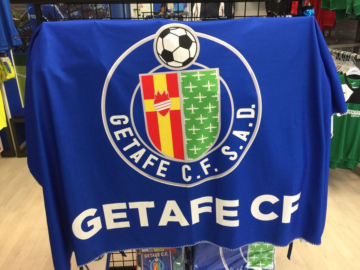 Getafe Logo - Four Key Reasons Behind Getafe's Remarkable Rise This Campaign - Breaking  The Lines