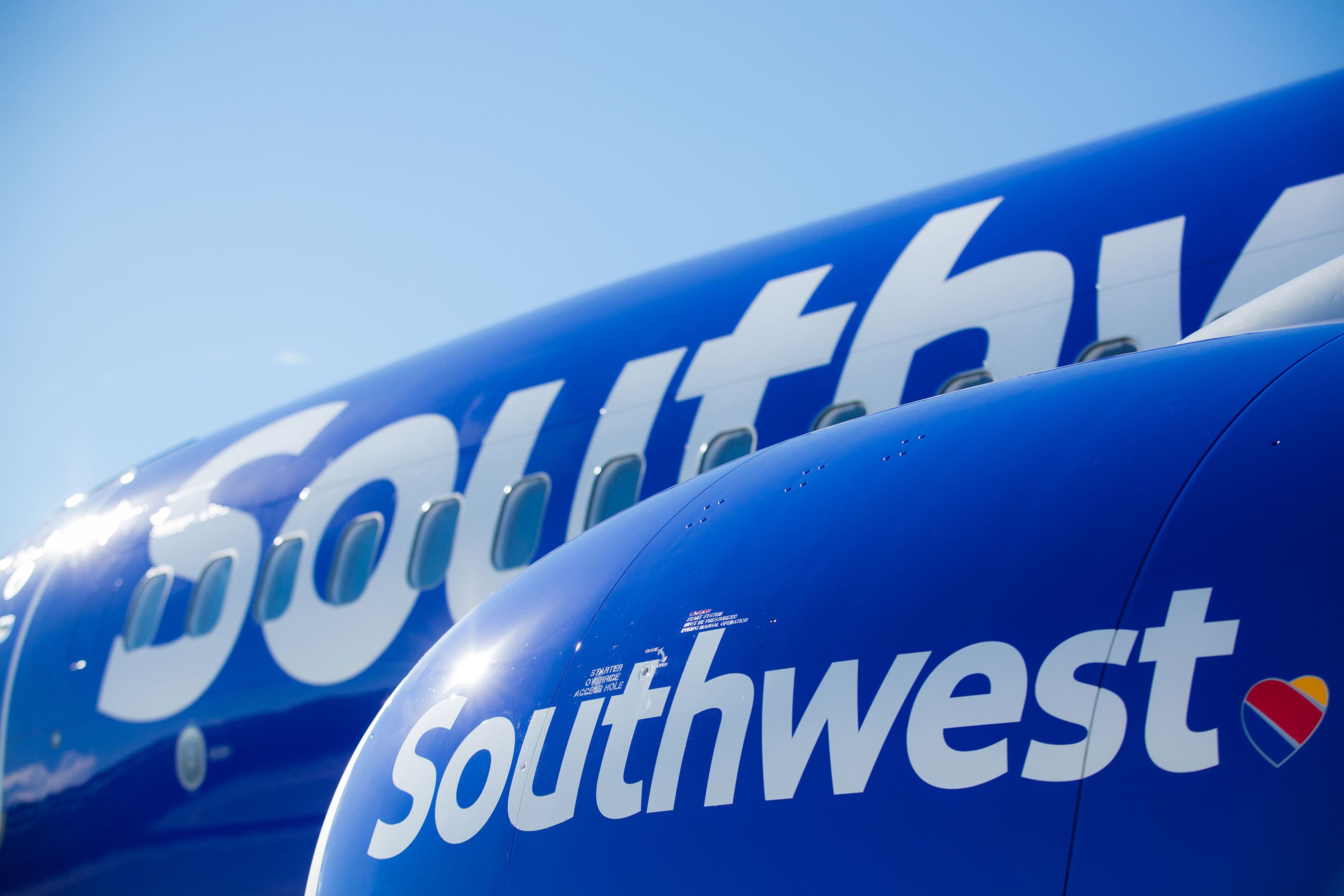Southwest Airlines Logo - SOUTHWEST AIRLINES UNVEILS ITS NEW LOOK, SAME HEART