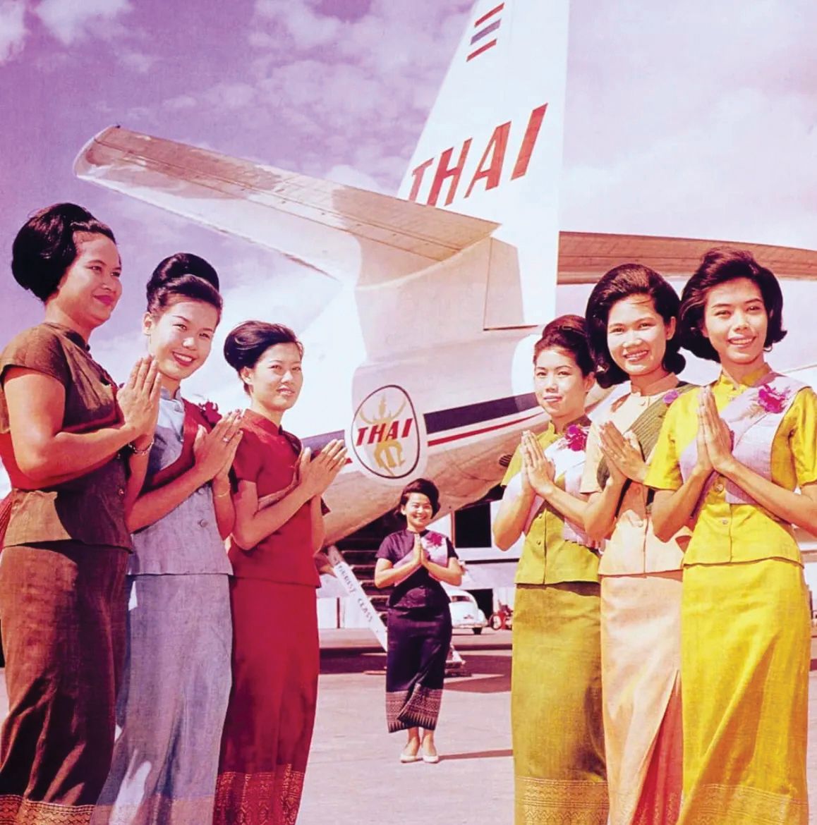 Thai Airways Logo - The THAI Logo Throughout Our History - Sawasdee