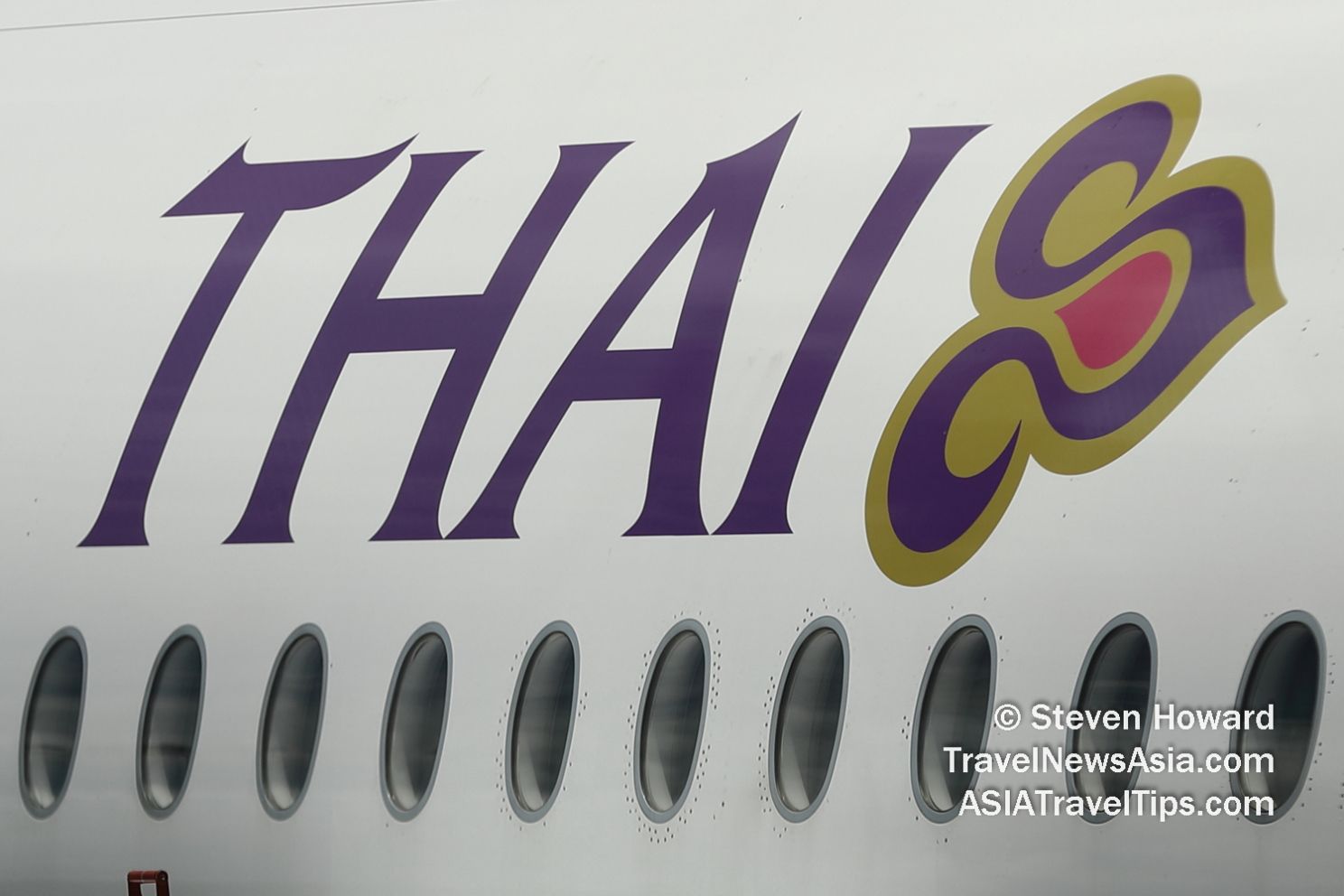 Thai Airways Logo - Thai Airways Resumes Flights Between Bangkok and Sapporo, Japan