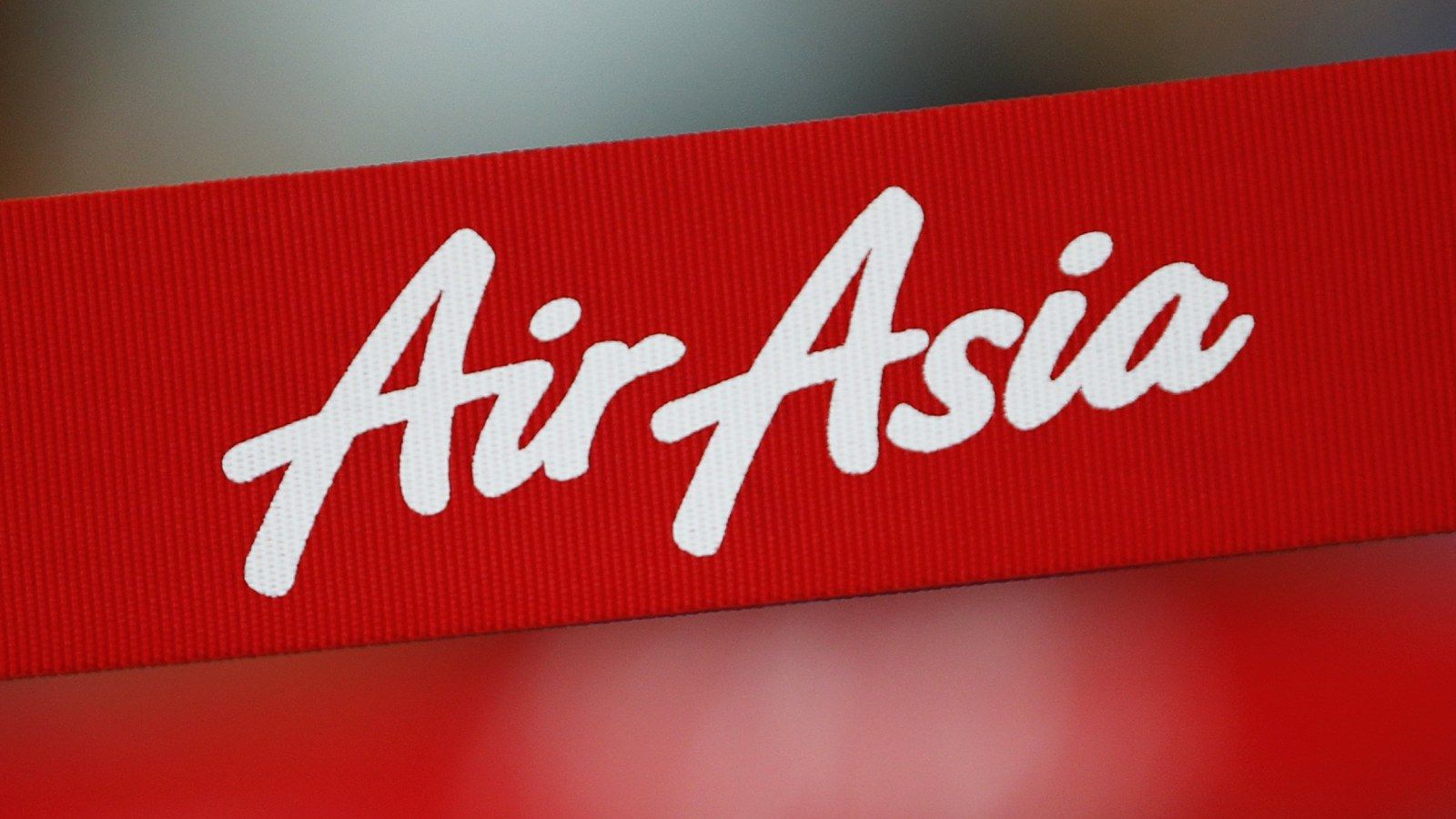 AirAsia Logo - AirAsia QZ8501: Weather Could Hamper Search Operations For Missing Plane,  Reports Say | IBTimes