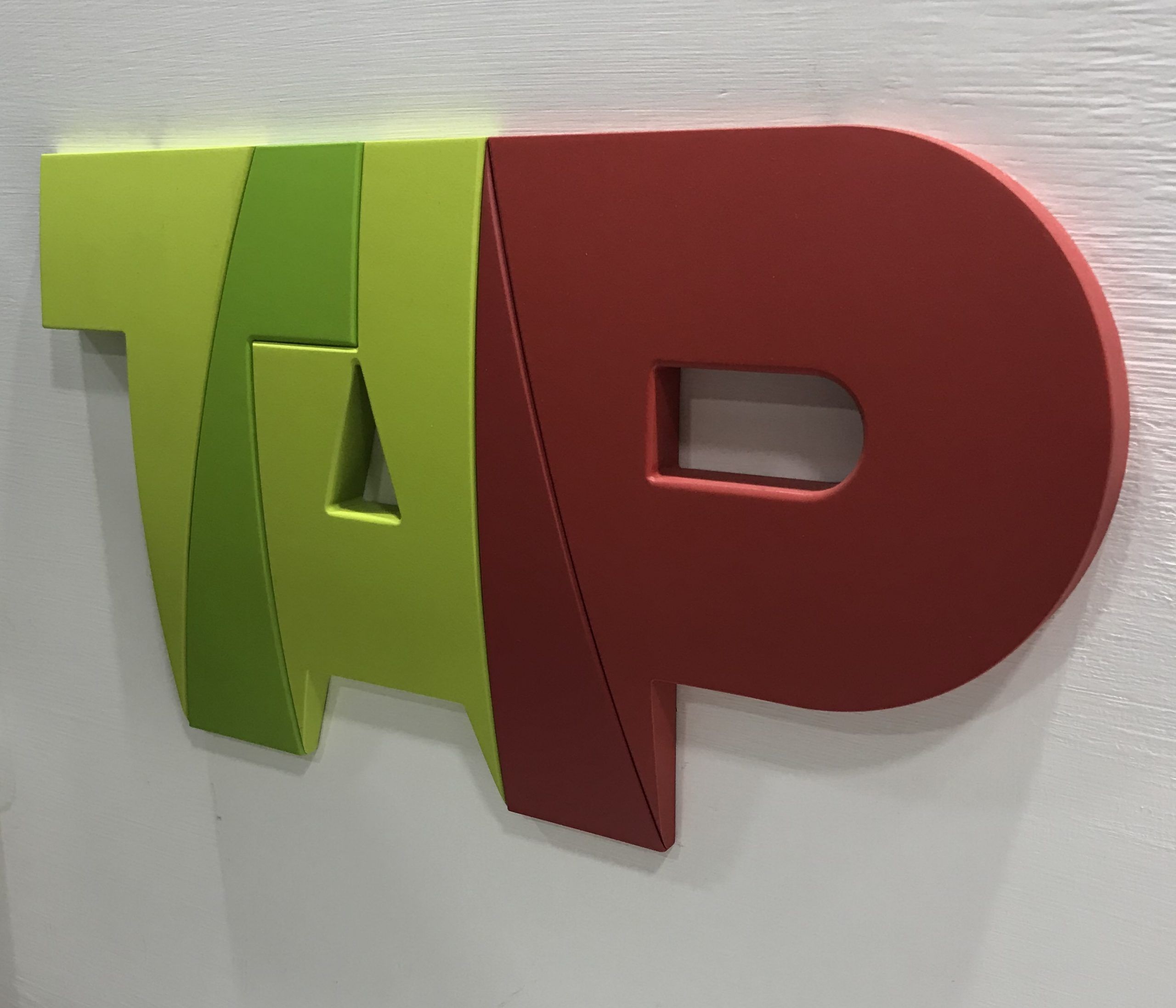 TAP Air Portugal Logo - TAP Air Portugal | ABC International