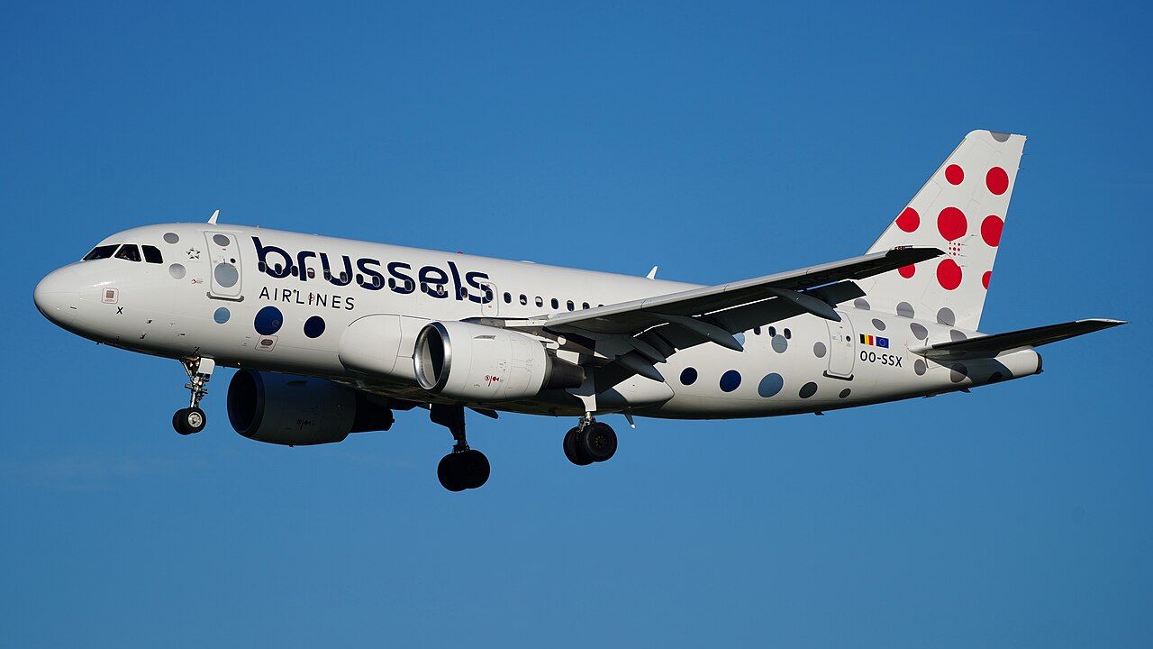 Brussels Airlines Logo - Brussels Airlines