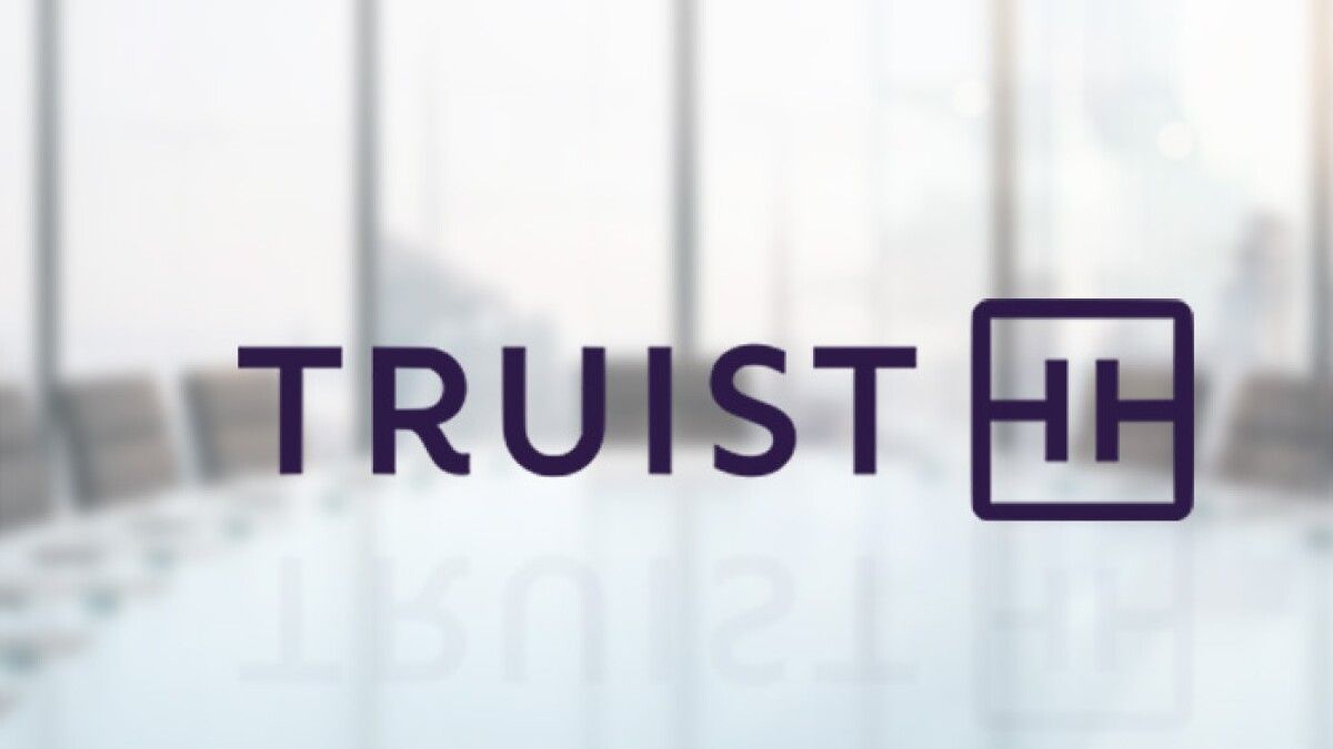 Truist Bank Logo - Truist banking and insurance chief retires after 36-year career at firm |  Insurance Insider US
