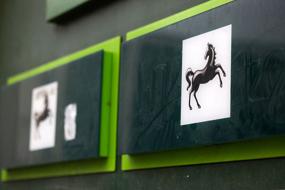 Lloyds Bank Logo - Lloyds Bank to make major change in move that could affect thousands of  staff | Bristol Live