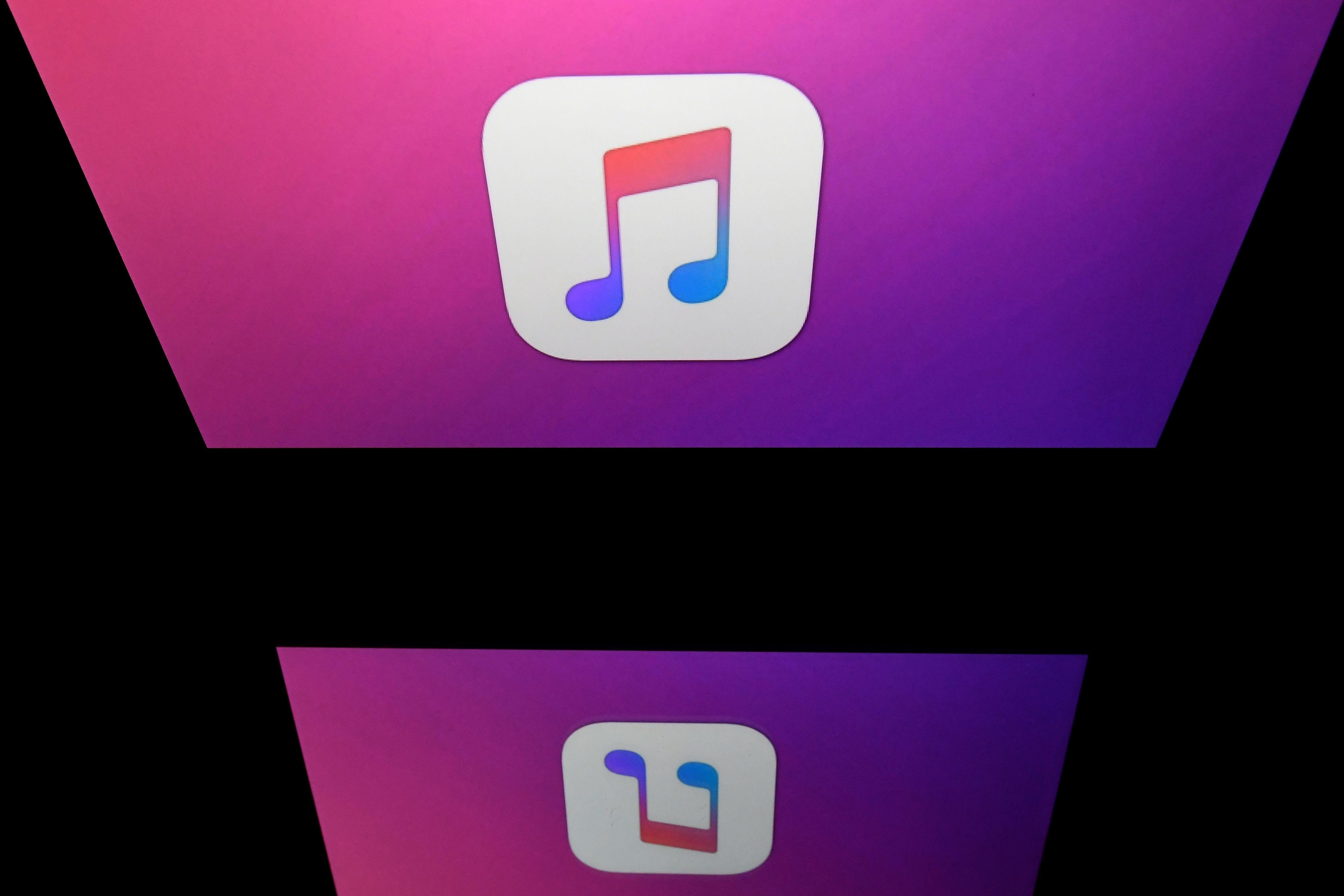 Apple iTunes Logo - Apple iTunes Finally Debuts in the Microsoft Store For Windows 10 OS ...