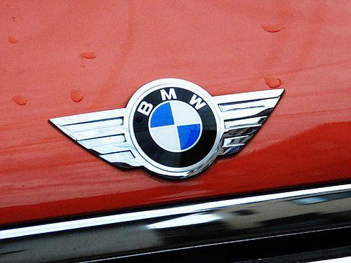 BMW Mini Cooper Logo - BMW MINI Cooper Convertible / MINI + BMW Emblem