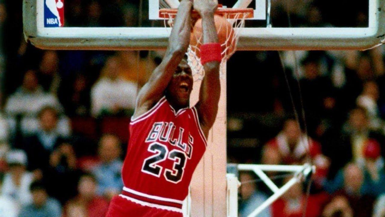 Michael Jordan Dunk Logo - Michael Jordan wins 1988 NBA Slam Dunk Contest over Dominique