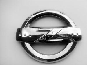 Silver Z Logo - 1x 350Z CHROME SILVER Z LOGO BADGE EMBLEM 350 Z FAIRLADY