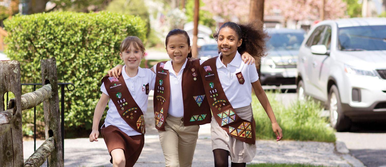 Girl Scouts Circle of Friends Logo - Four Surprising Benefits of Introducing a Friend to Girl Scouts ...