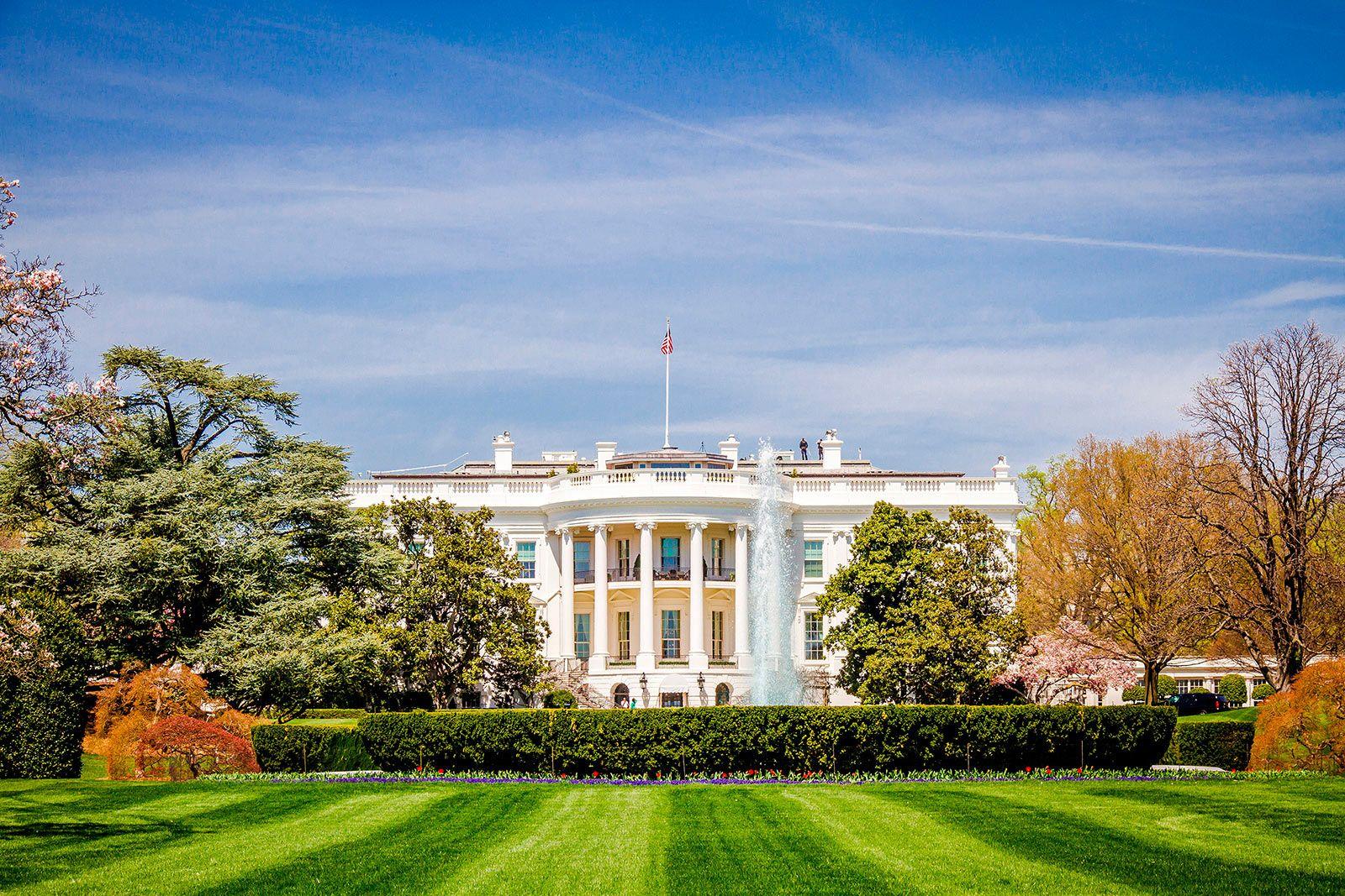 White House Red Square Logo - How Can I Tour the White House in DC? | Washington.org