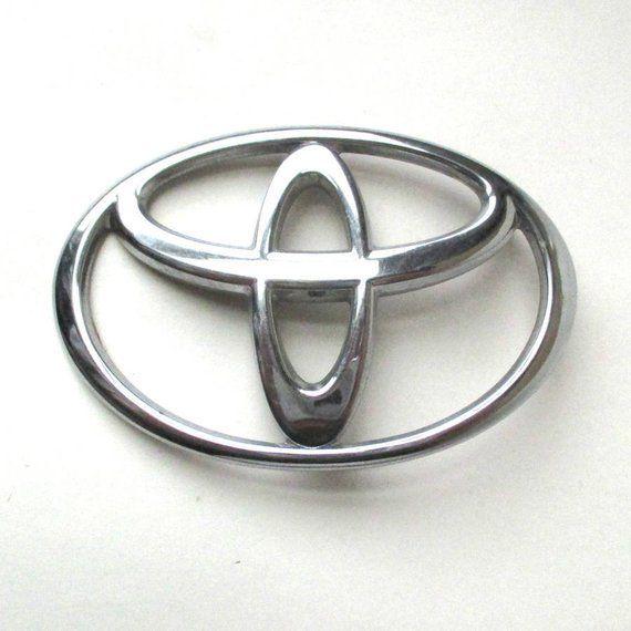 Silver Oval Car Logo - Chrome TOYOTA Emblem, Toyota symbol, custom car, automobile logo, 3