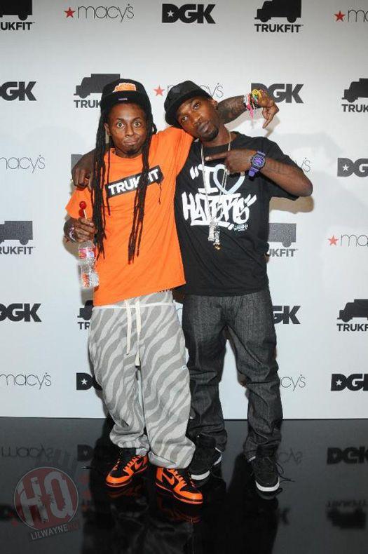 Lil Wayne Trukfit Clothing Logo - Picture : Lil Wayne Launches TRUKFIT Clothing Line In Macy's