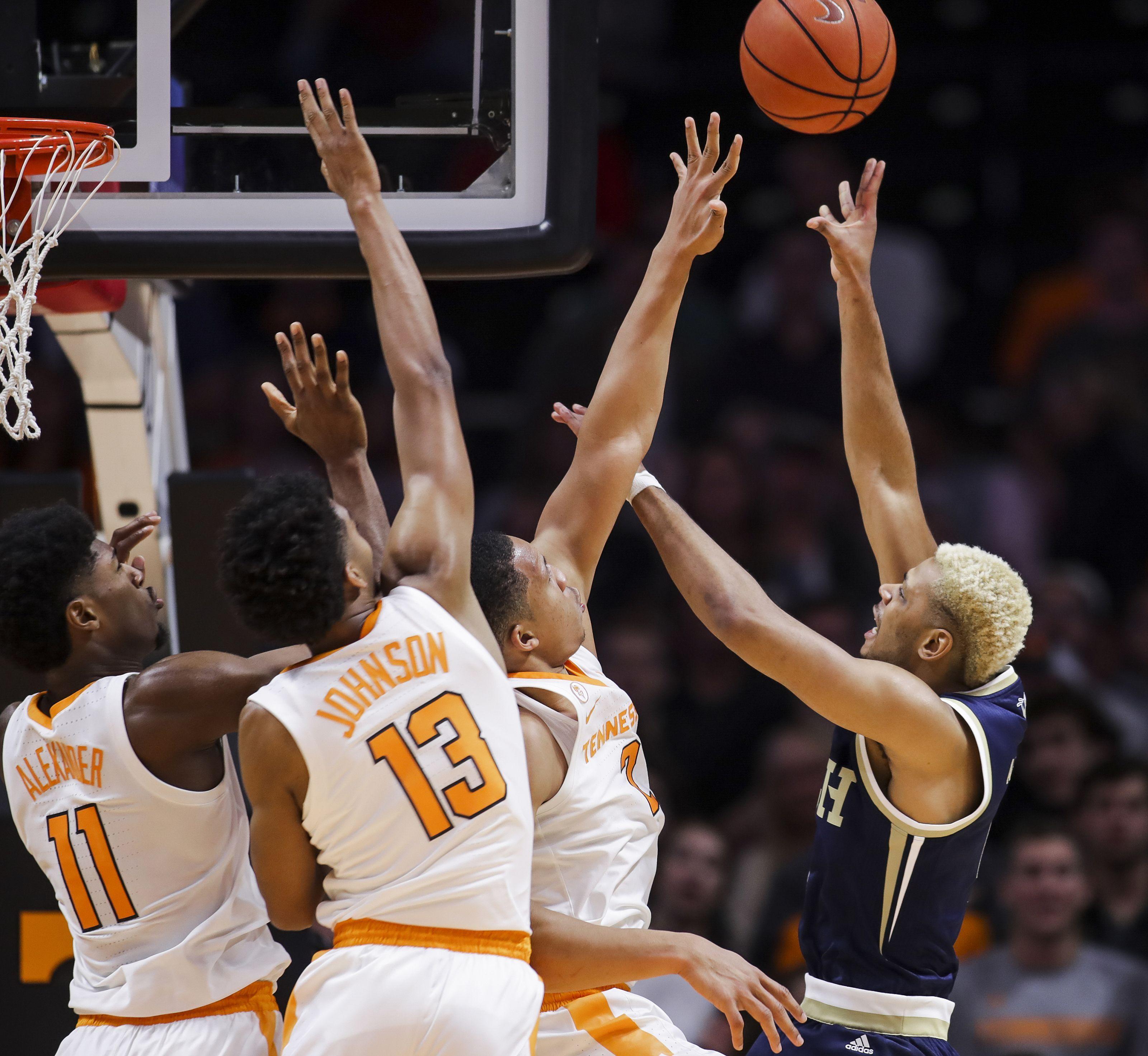 Memphis Yellow Jackets Logo - Tennessee Basketball: 3 keys to the game against Memphis - Page 4