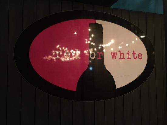 Red and White Circle Restaurant Logo - Red Or White, Mobile - Restaurant Reviews, Phone Number & Photos ...