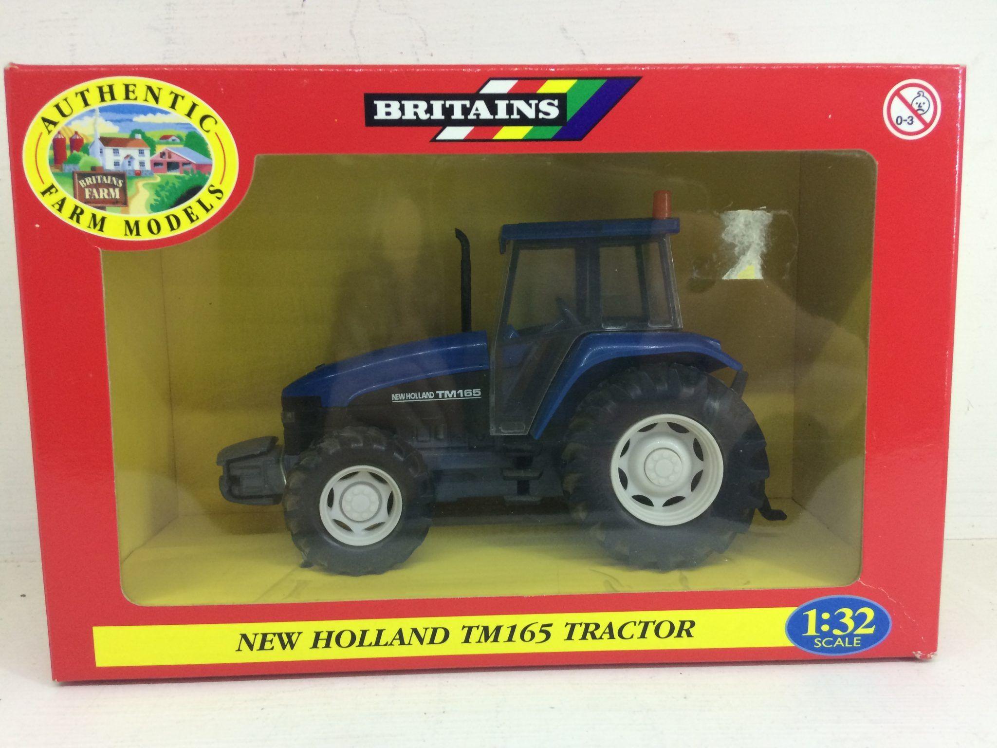 Vintage New Holland Logo - Vintage Britains New Holland TM165 Tractor White Model Scenery
