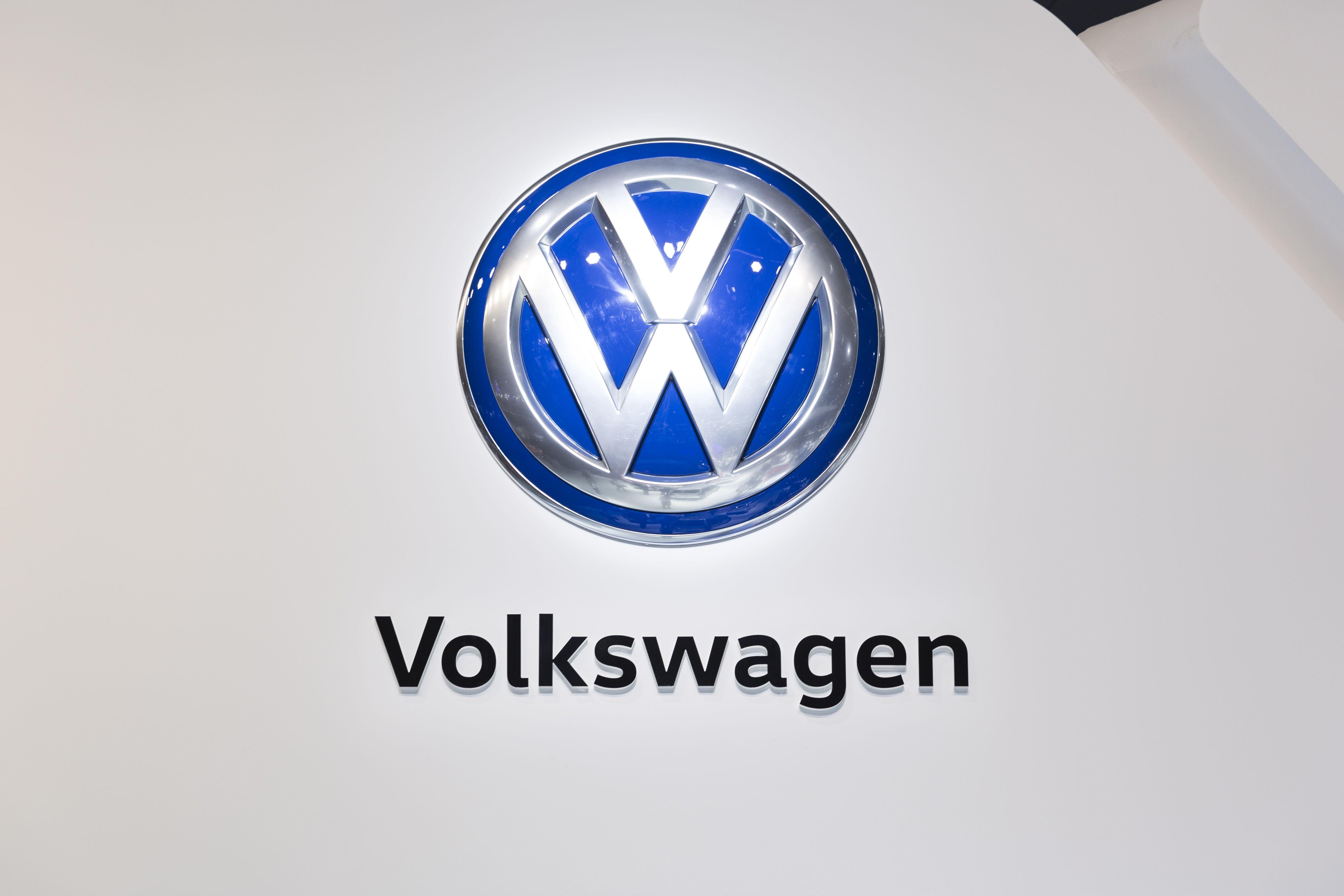 Volkswagen of America Group Logo - Volkswagen Group of America Helps Museum Of Modern Art ...