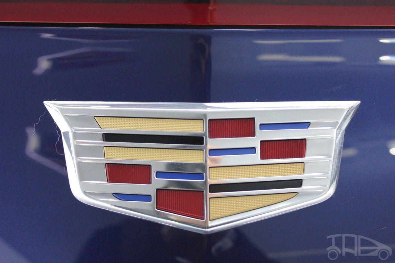 2014 Cadillac Logo - 2015 Cadillac ATS Coupe logo at NAIAS 2014