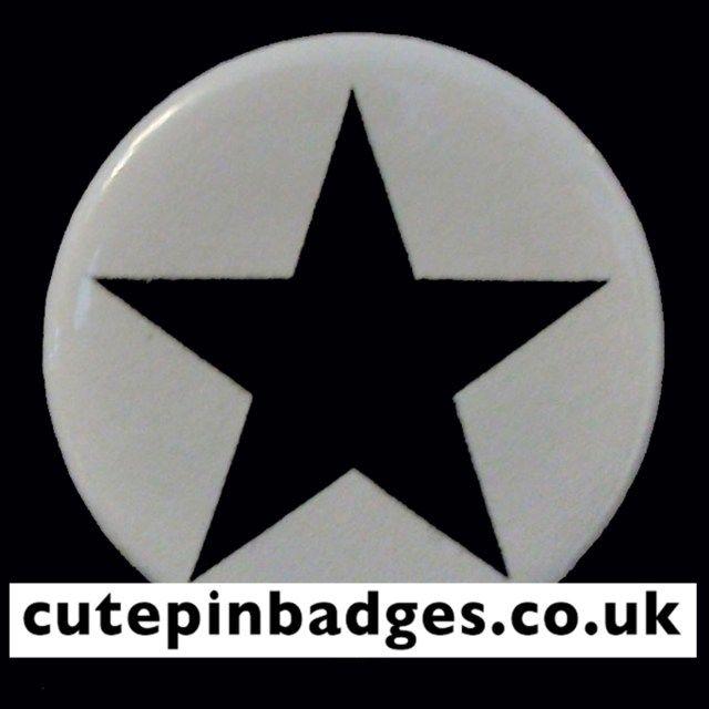 White and Black Star Logo - Blackstar David Bowie Badge Pin Badges Your Own -Cute