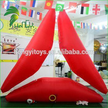 Red Triangle House Logo - Advertising Large Red Triangle Shaped Helium Balloons / Giant ...