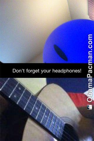 Chatroulette App Logo - meow guitar on iChatr, Apple iPhone 4 Chatroulette App | Obama Pacman