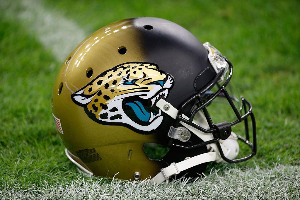 Jacksonville Jaguars Helmet Logo - The Jacksonville Jaguars almost hit the mark with its new set of ...