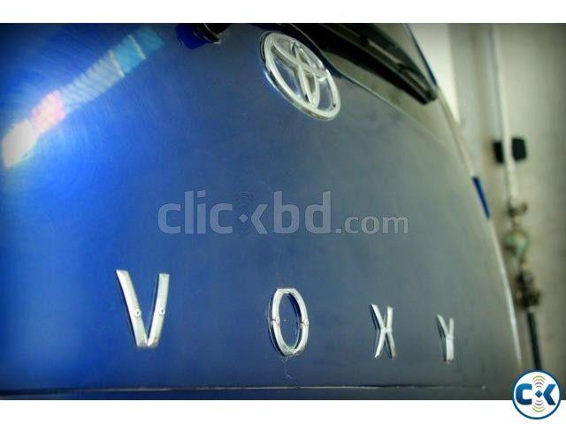 2002 Blue Toyota Logo - Toyota Voxy Blue 2002 with New Engine | ClickBD