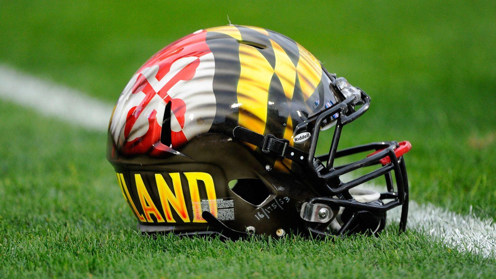 College Football Sport Team Logo - 50 Best NCAA Football Helmets of 2016