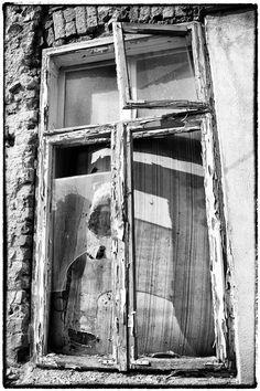 Vintage Black and White Windows Logo - 5235 Best windows images | Vintage photos, Vintage photography ...