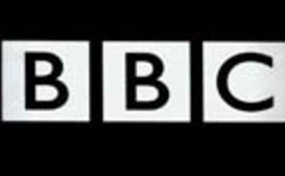 BBC Logo - BBC's exec top-up review offer 'too little too late'