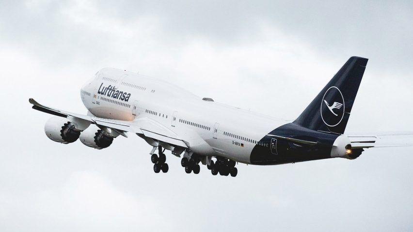 Oldest Airline Logo - Lufthansa updates world's oldest airline logo as part of ...