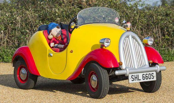Red and Yellow Car Logo - Replica of Noddy's red and yellow car sells for more than £6,000 ...