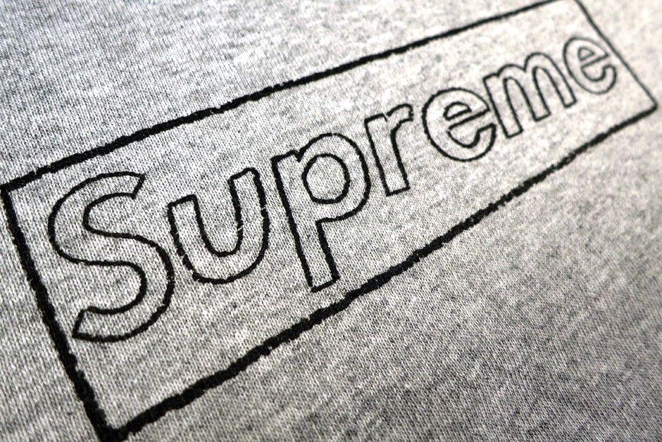 Kaws X Supreme Box Logo - SUPREME X KAWS T-SHIRT | KAWS BOX LOGO | S/S 2011 | 00696