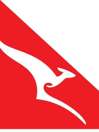 Kangaroo Logo - Qantas new kangaroo logo on Dreamliner 787-9