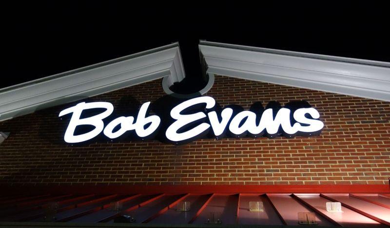 Bob Evans Restaurant Logo - Bob Evans Restaurants Offers Free Meals for Military on Veterans Day ...