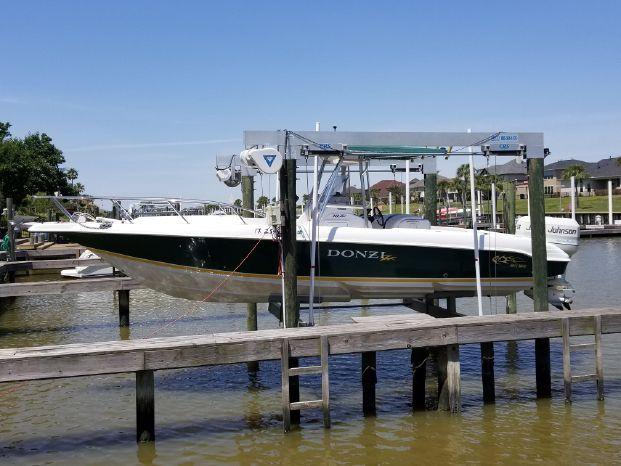 Donzi ZF Logo - 1999 Donzi 30 ZF KEMAH, Texas - Texas Sportfishing Yacht Sales