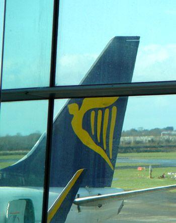 Blue and Yellow Harp Logo - Ryanair Angels With Bigger Breasts | Airline world