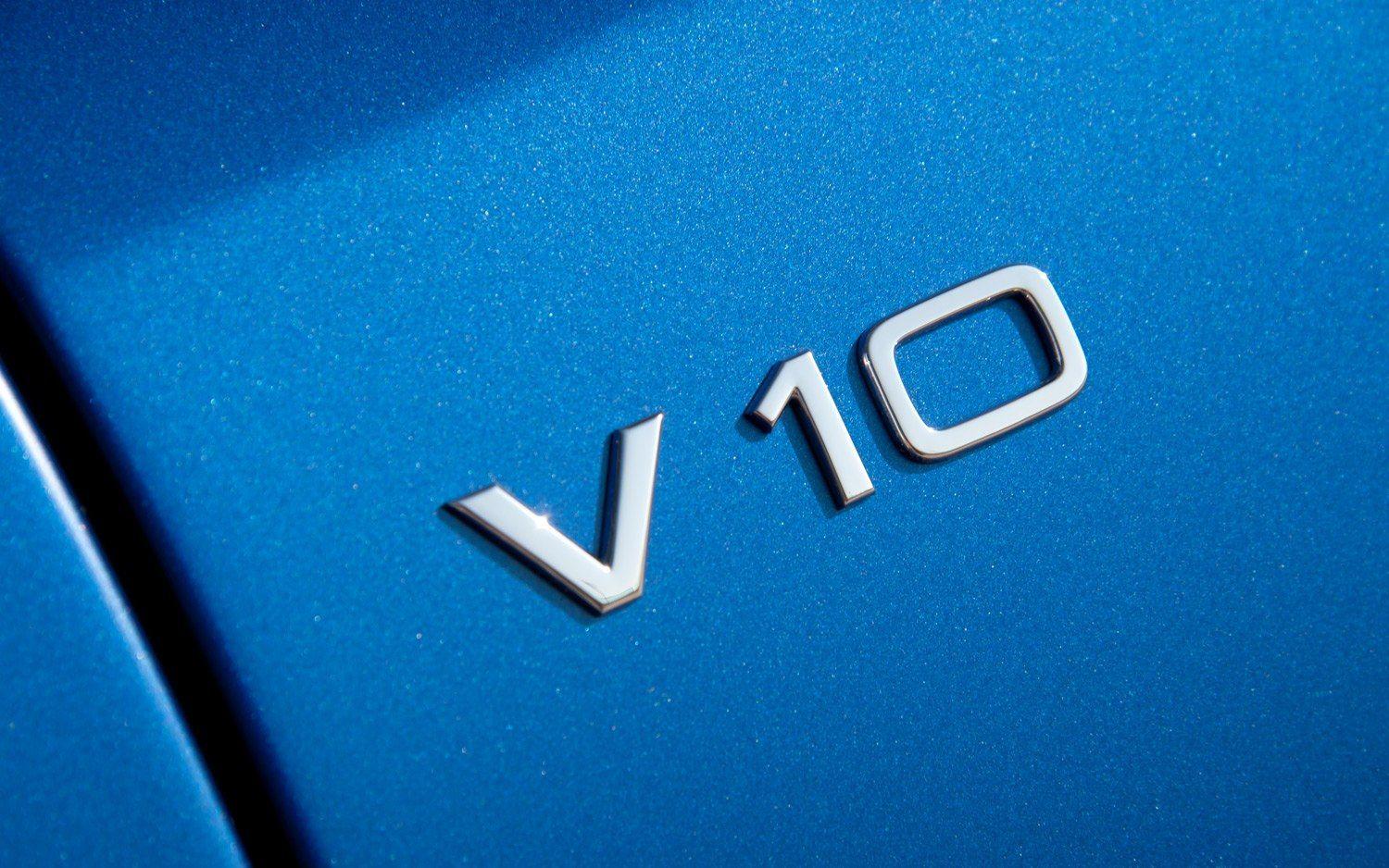 R8 V10 Logo - Audi R8 V10 Plus and V10 Spyder First Drive