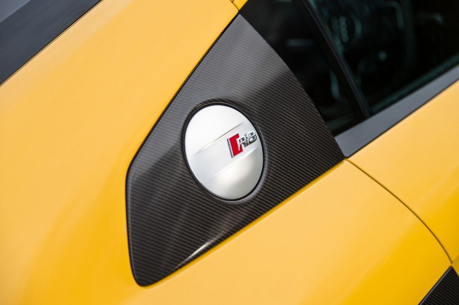 R8 V10 Logo - Audi R8 V10 Coupe | Eurekar