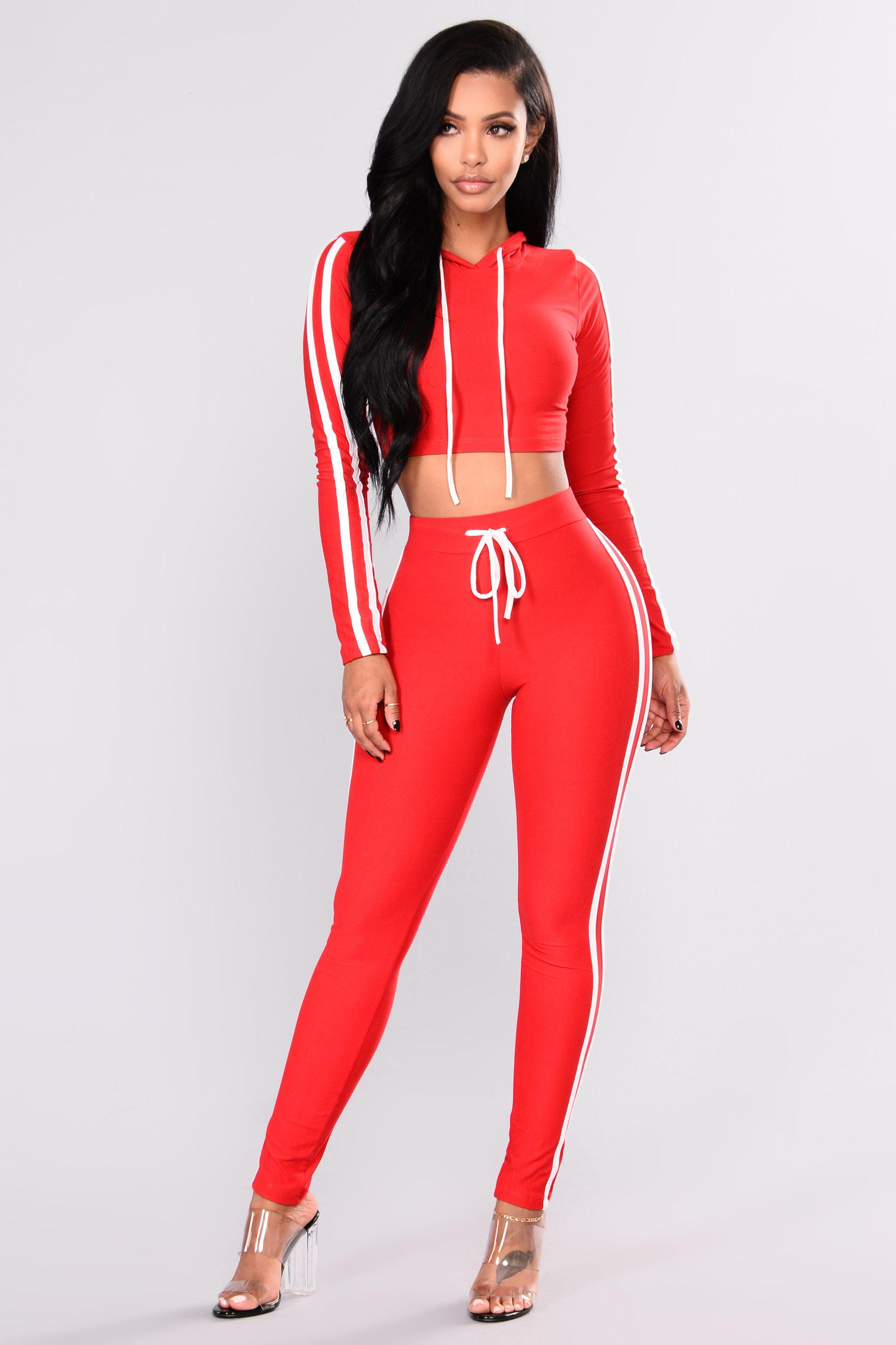 Red and White Fashion Logo - Tennis Courts II Set - Red/White