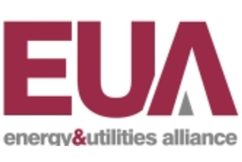 Red and Green Gas Logo - Green gas is key, says EUA