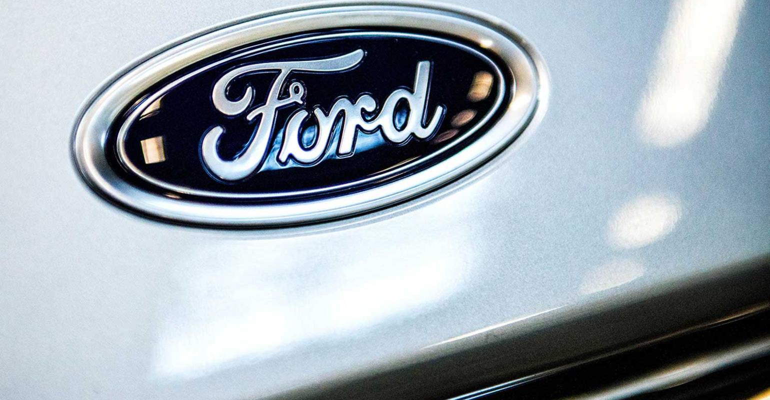 Ford Automotive Logo - Ford CEO Says Trump Metals Tariffs Took $1 Billion of Profit ...