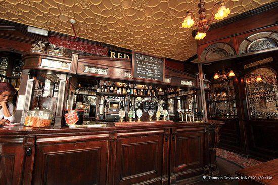 Red Lion Bar Logo - front of bar view - Picture of Red Lion, London - TripAdvisor
