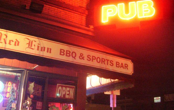 Red Lion Bar Logo - Red Lion BBQ & Pub-Barbecue Restaurant and Pub in Spokane, Washington