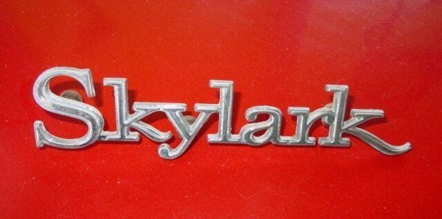 Buick Skylark Logo - 60 S 70 S Buick Skylark Emblem Script Part 7736039 and 16166 MD 2 | eBay