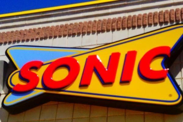 Sonic McDonald's Exxon Logo - Moms And Millennials Love Sonic