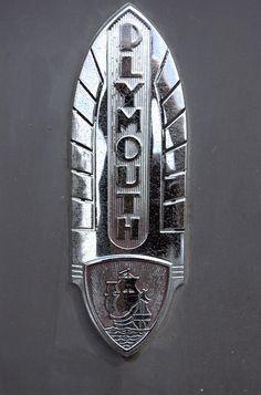 Vintage Plymouth Logo - 1930's/'40's Plymouth logo and type font | Automobile Typography ...