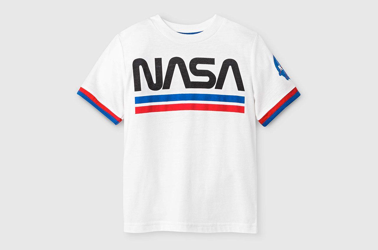 Old NASA Logo - NASA re-embraces the 'worm,' its retro cool retired logo, for new ...