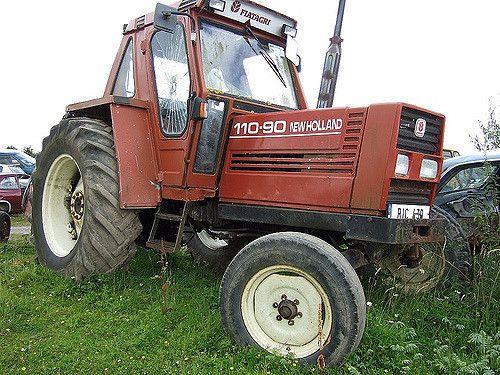 Old New Holland Logo - Fiatagri 110-90 New Holland | This old New Holland tractor s… | Flickr